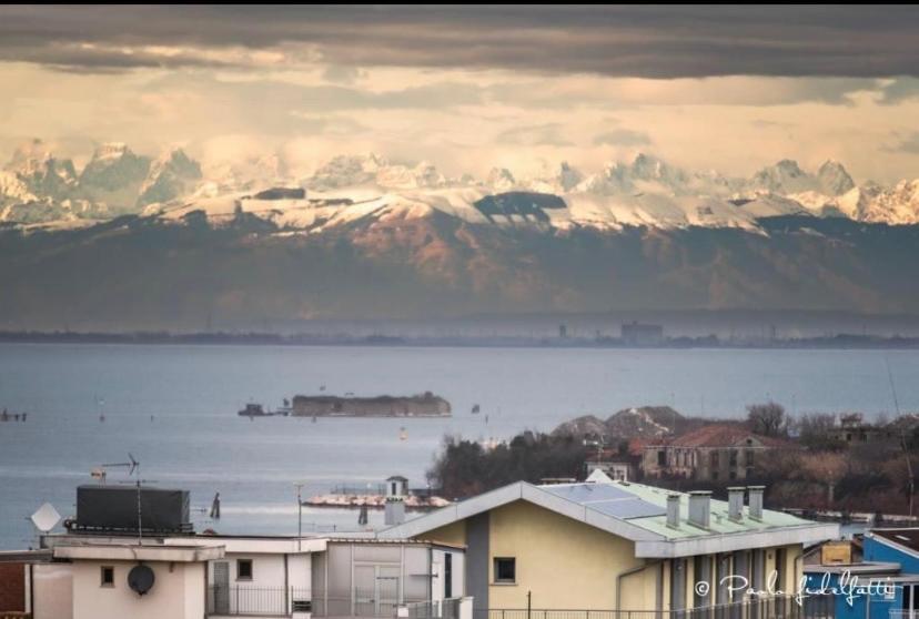 Casa Manuela Non Turisti Ma Ospiti Lägenhet Chioggia Exteriör bild