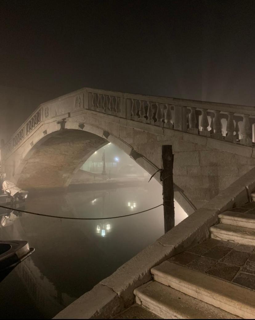 Casa Manuela Non Turisti Ma Ospiti Lägenhet Chioggia Exteriör bild