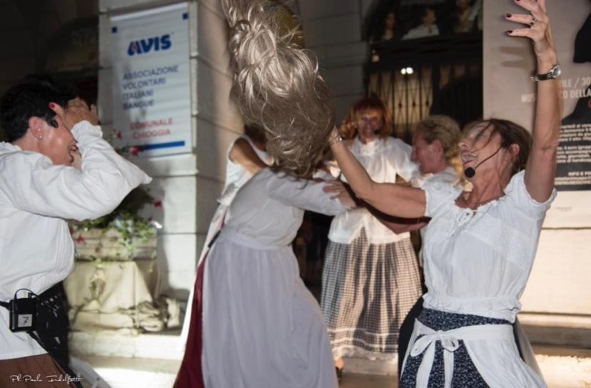 Casa Manuela Non Turisti Ma Ospiti Lägenhet Chioggia Exteriör bild