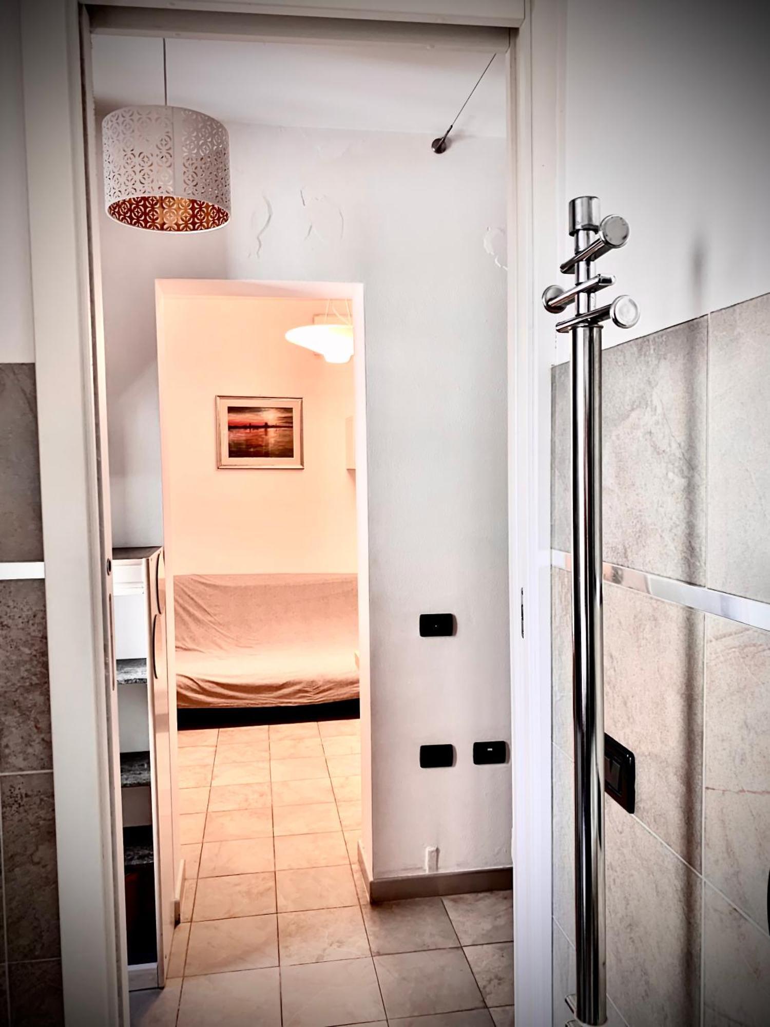 Casa Manuela Non Turisti Ma Ospiti Lägenhet Chioggia Exteriör bild